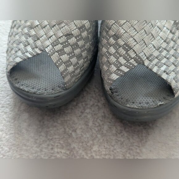 Bernie Mev Metallic Silver Grey Mule Heels Size 36 - Picture 9 of 11